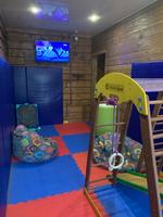 Детская комната в бане Богатырь, если вы пришли в баню с ребенком. Если вы пошли в баню с ребенком то к нас вы можете оставить его в детской комнате пока родители отдыхают.